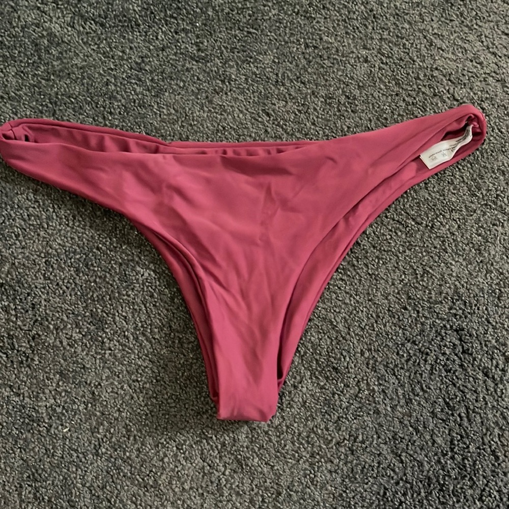 Zaful low rise burgundy bathing suit bottoms. Size large.